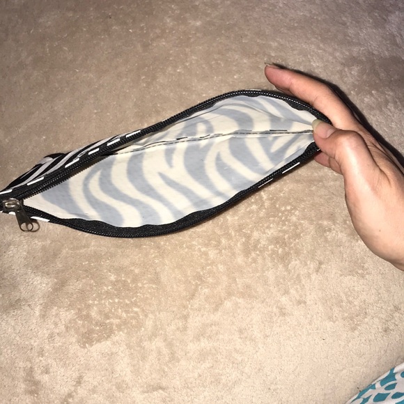 Zebra 🦓 print zippered bag 10x5.5” - Picture 3 of 3